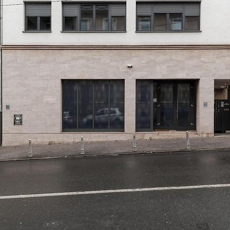 The Base Apartment Zagreb Luaran gambar